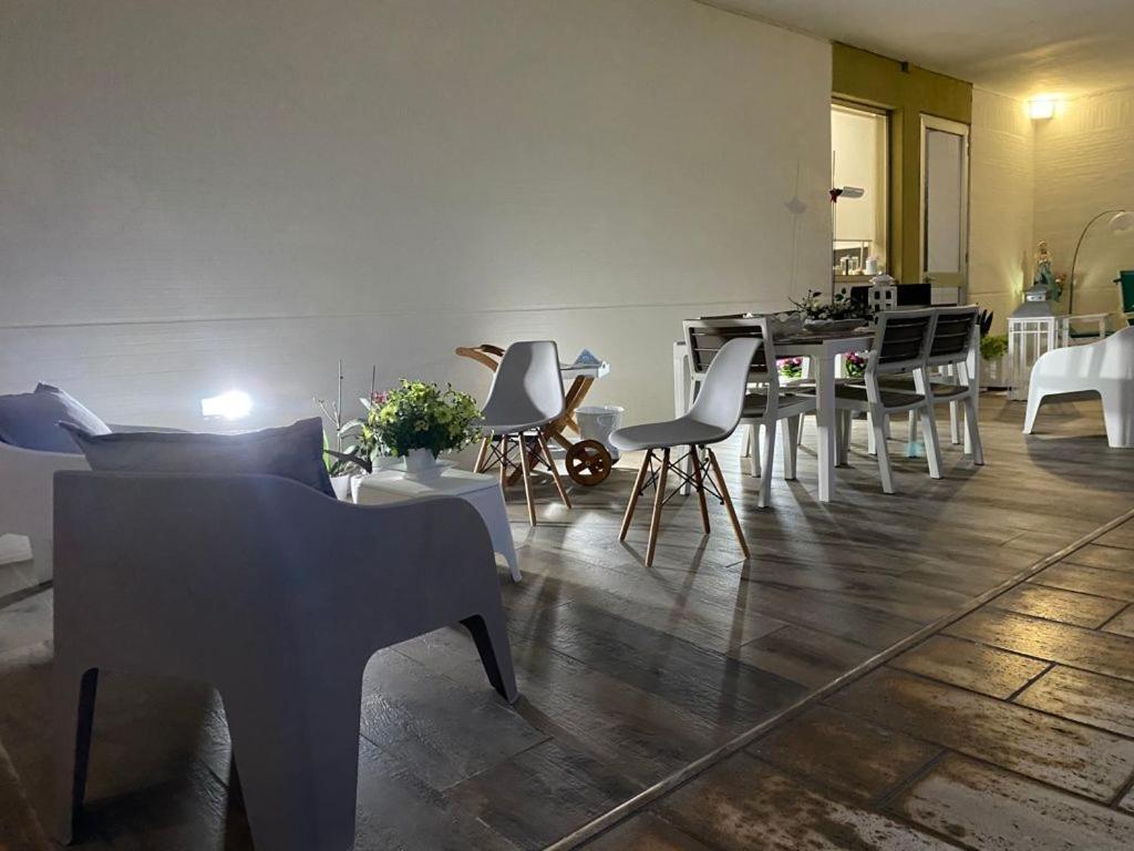 Viro House Bed & Breakfast Squinzano Dış mekan fotoğraf