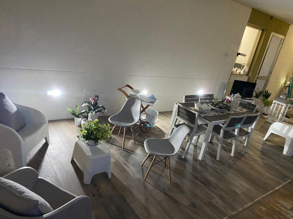 Viro House Bed & Breakfast Squinzano Dış mekan fotoğraf
