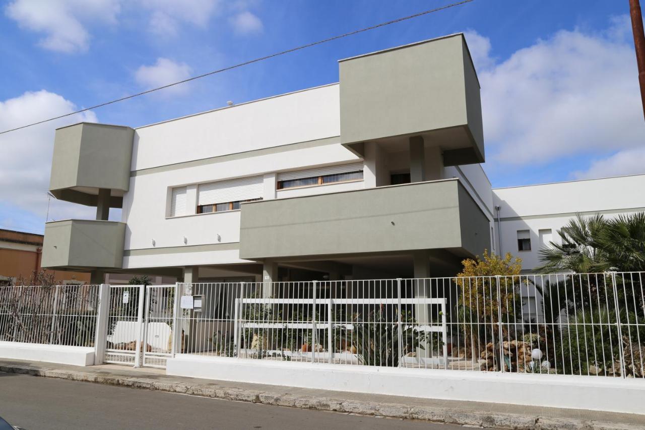 Viro House Bed & Breakfast Squinzano Dış mekan fotoğraf
