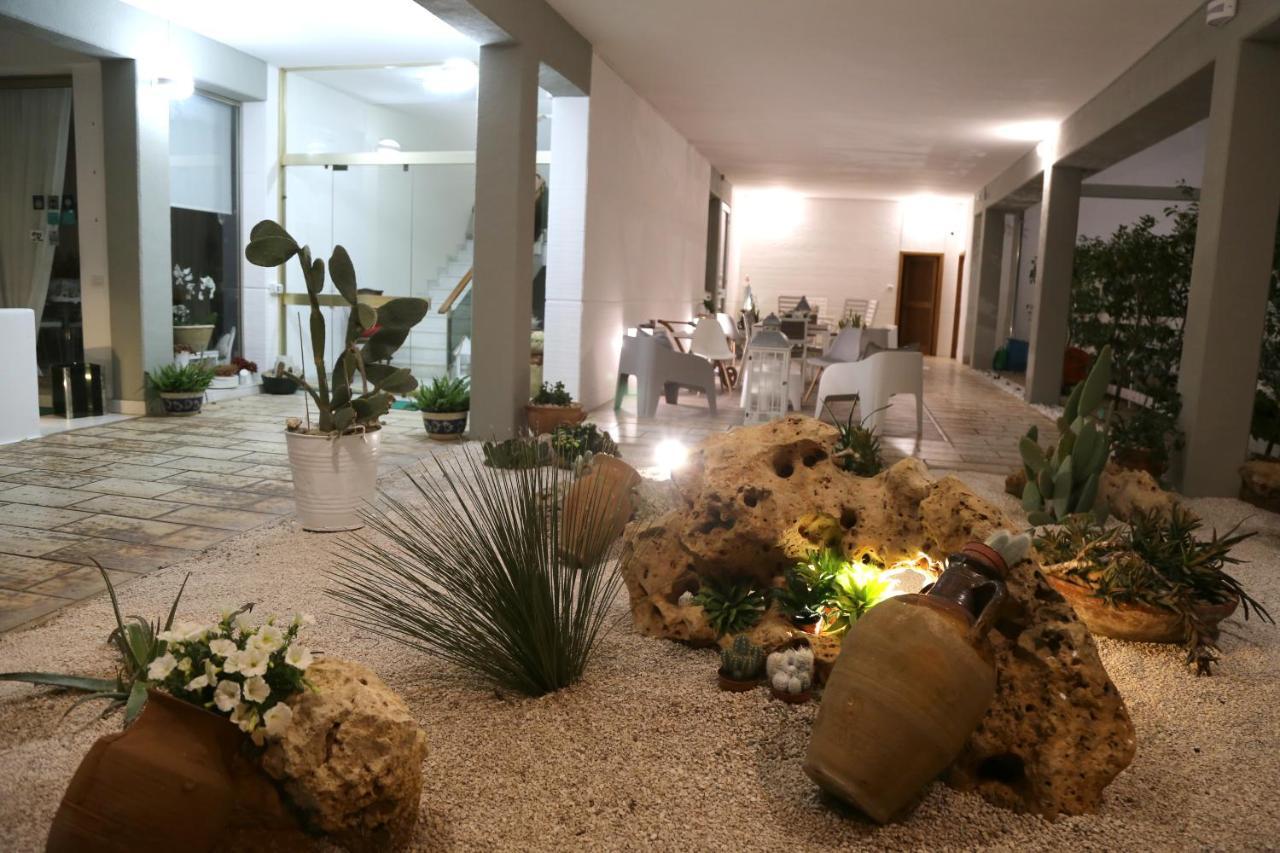 Viro House Bed & Breakfast Squinzano Dış mekan fotoğraf