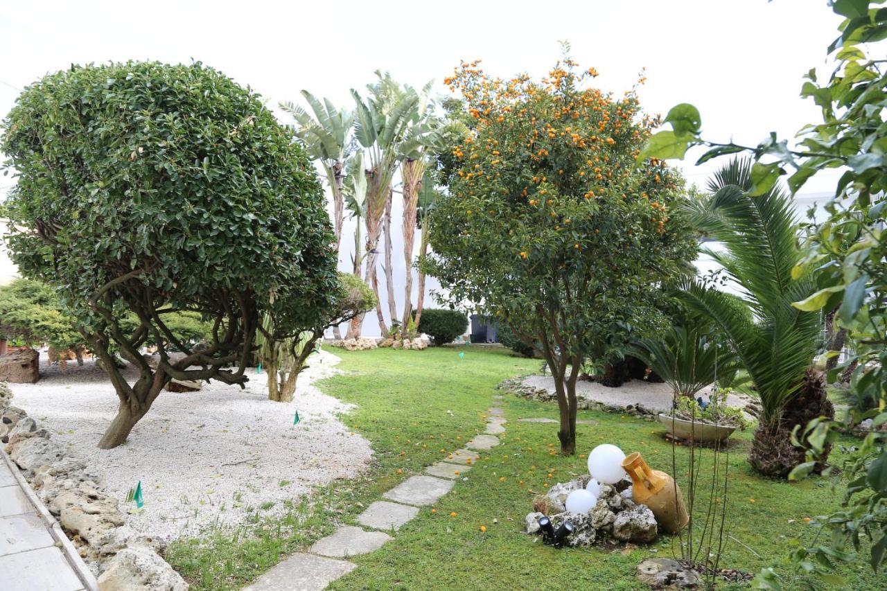Viro House Bed & Breakfast Squinzano Dış mekan fotoğraf