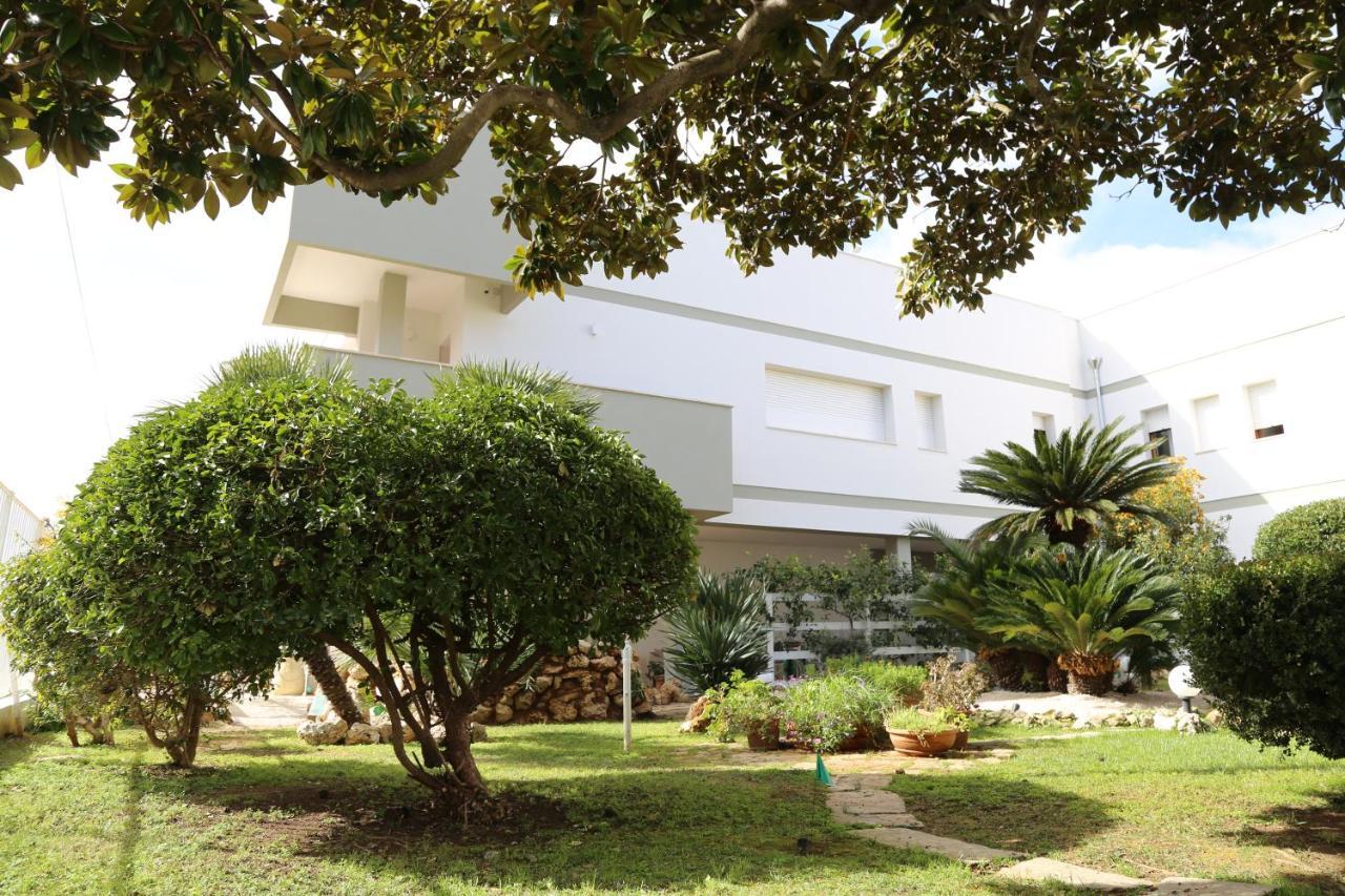 Viro House Bed & Breakfast Squinzano Dış mekan fotoğraf